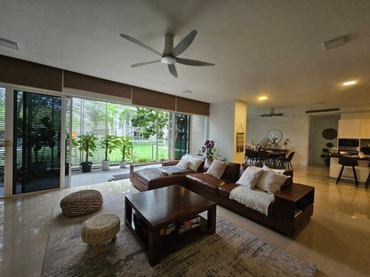Pavilion Hilltop (Subsale)