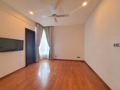 The Pearl KLCC (Subsale)