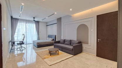 The Manor (Subsale)
