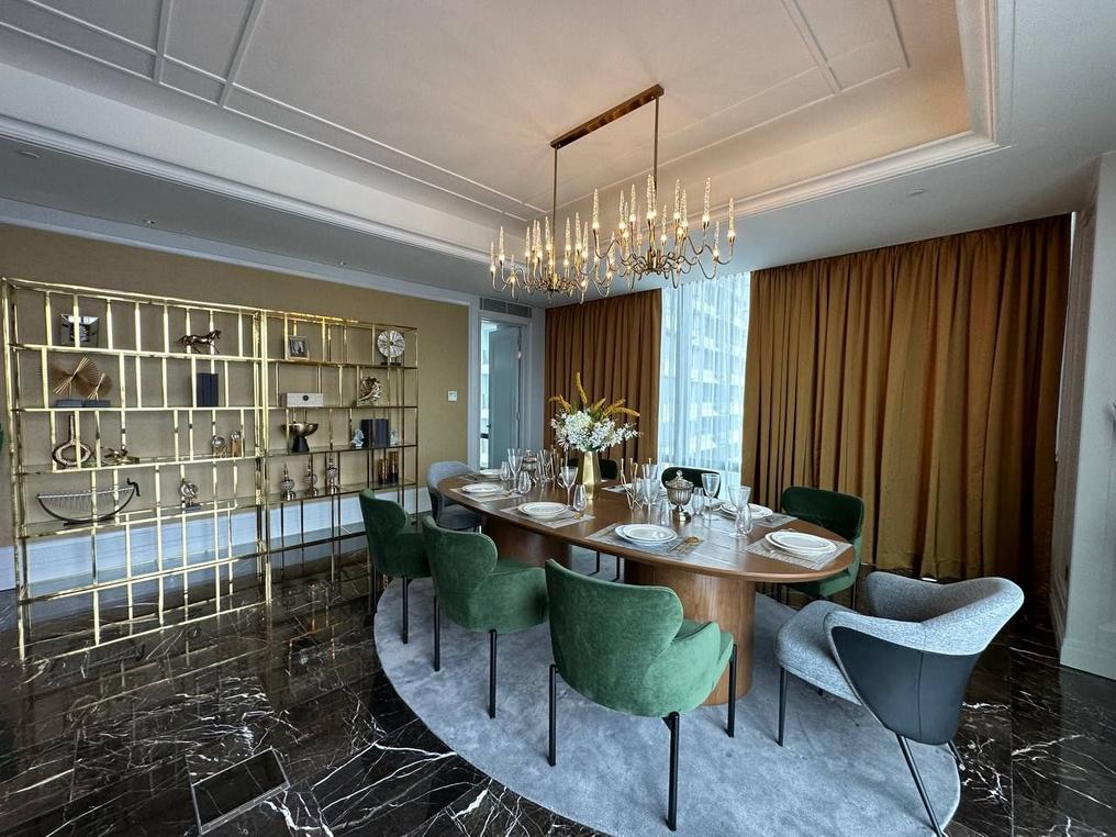 St Regis (Subsale)