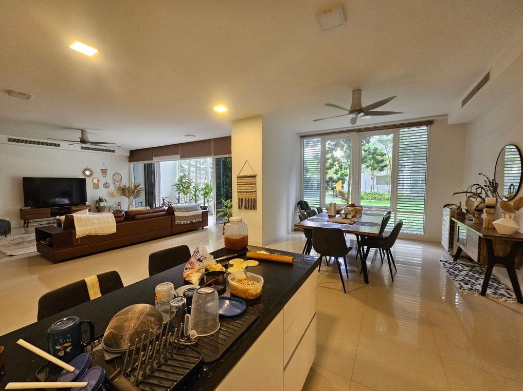 Pavilion Hilltop (Subsale)