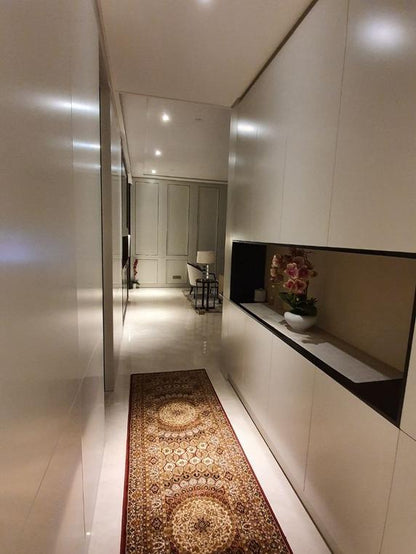 Pavilion Suites (Subsale)