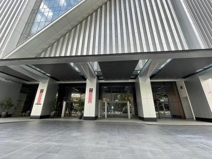 Menara The Stride (Subsale)