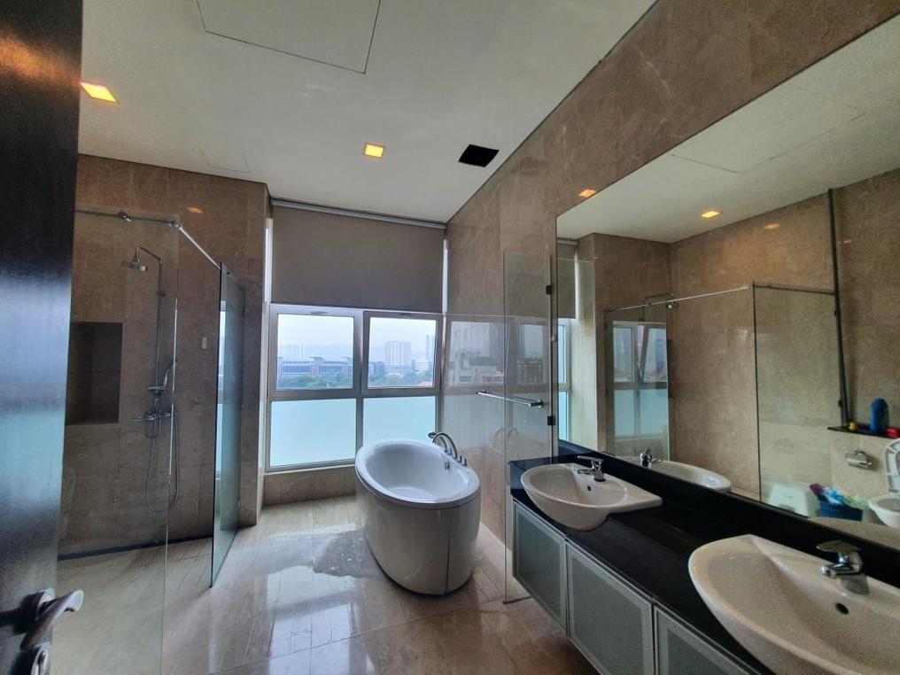 The Pearl KLCC (Subsale)