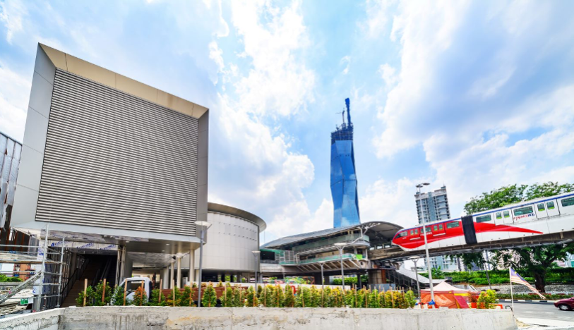 Menara The Stride (Subsale)