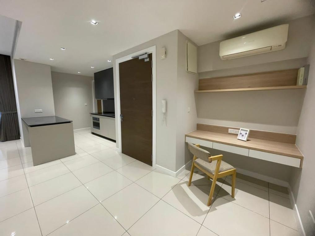 Aira Residence (Subsale)