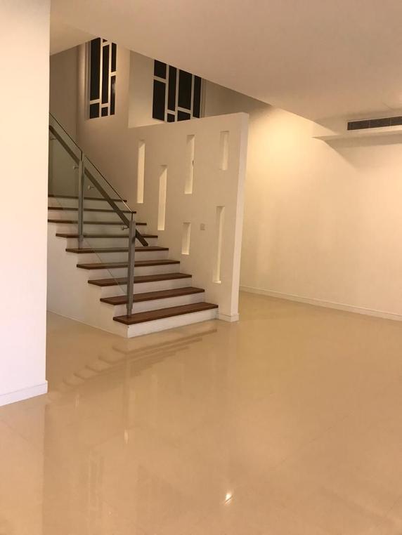 Pavilion Hilltop (Subsale)